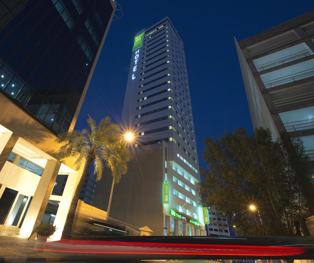 Отель Ibis Styles Manama Diplomatic Area Экстерьер фото